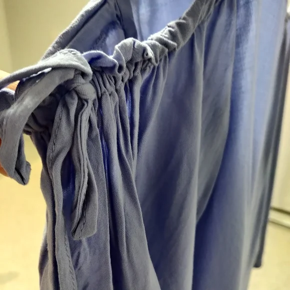 Baby Blue Button Top - Picture 2 of 7